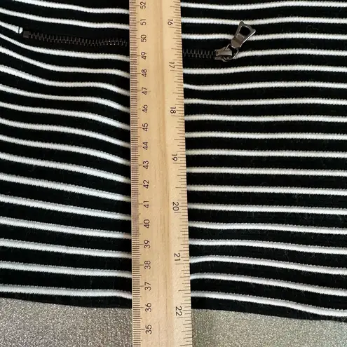 Alice Hope Black and White Striped Blazer (1002) Size L