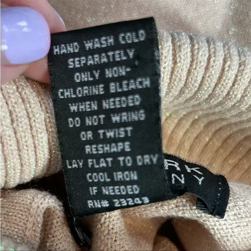 New York & Company Y2K Rose Gold Glitter Fitted Turtleneck Sweater Size Small Pink