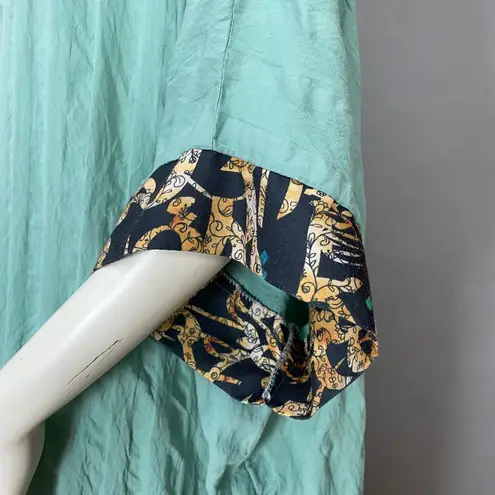 Handmade Kaftan Dress Light Green Kuwait Women Maxi Textured Fabric Pattern Trim