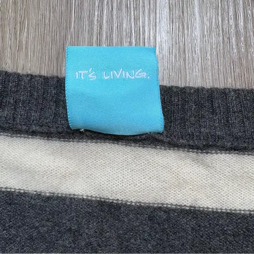 C.C Black and Cream Cardigan with Bold Stripes Size XS