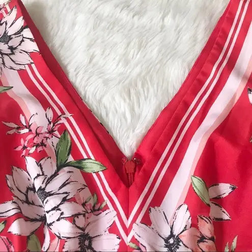 Vince Camuto  Red Floral Print Sleeveless Handkerchief Hem Midi Dress Size 4 New‎