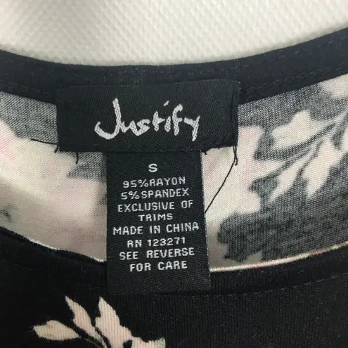 Justify Cold Shoulder Floral Dress Size Small