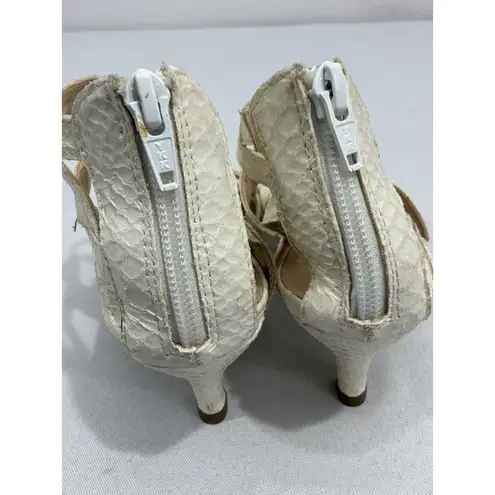 Aerosoles Womans Heel Rest Masquerade 8.5M Cream Fish Scale Strappy Heel Sandals