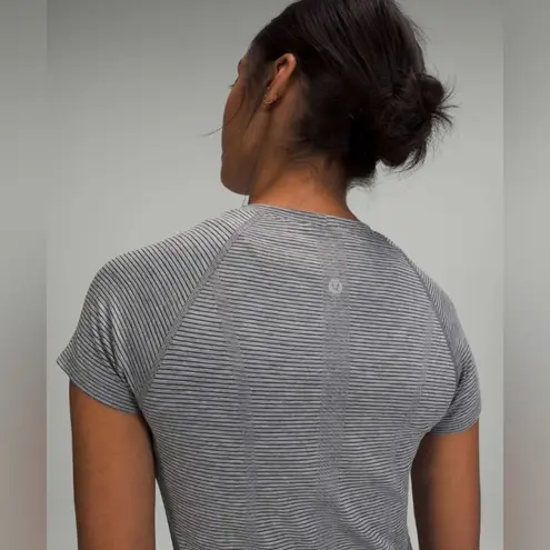 Lululemon  Athleta Swiftly Tech Tee