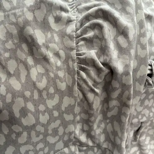 Rene Rofe Grey Animal Print Robe & Chemise Sleep Set M Gray Size M