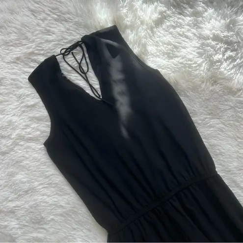 Groovy Women’s Black Sheath Halter Jumpsuit