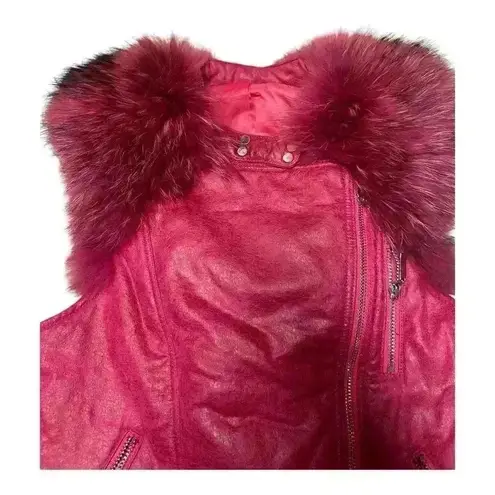 Unique Beautiful vest! Not able to locate brand. Sz S Pink beautiful color