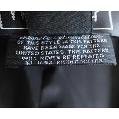 Nicole Miller Vintage 90s  Silk Movie Production Actor Actress TV Film Theme Vest - Image 4