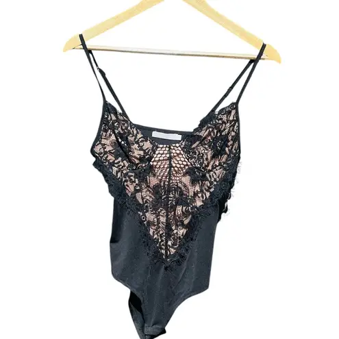 Vera & Lucy Lace V Neck Bodysuit