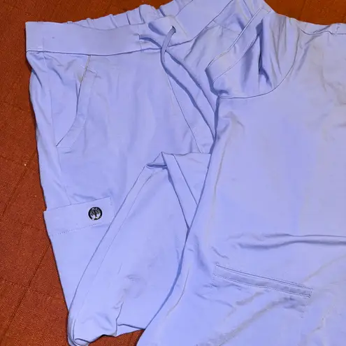 Healing Hands Onyx Scrubs Like New