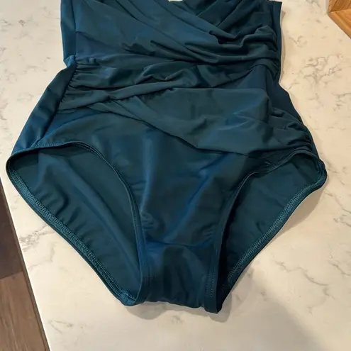 MiracleSuit NEW SENSATIONS MADERO green sheer paneling underwire size 10