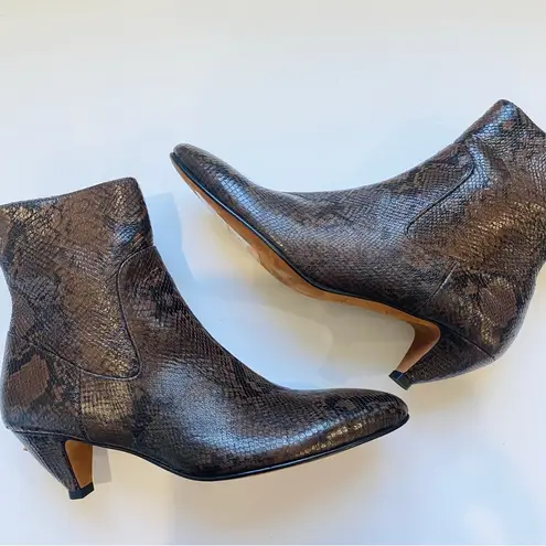 Vince  Snake Brown Leather Point Toe Ankle Bootie Kitten Heel