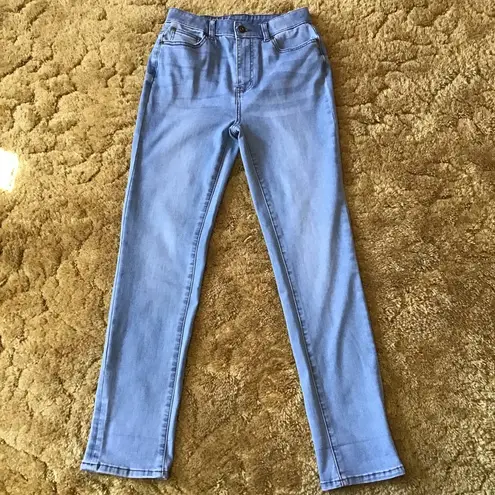 Matilda Jane  Clothing NWT Straight Leg Jeans/ Capris