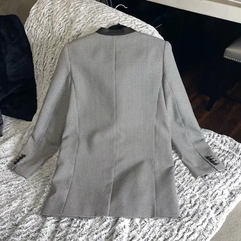 Givenchy Collarless Houndstooth Print Blazer In Black