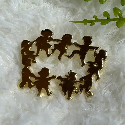 Vintage CTPM Whimsical Gold tone Children pin