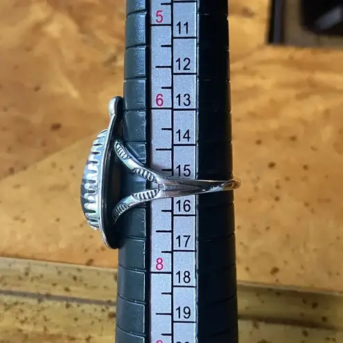 Genuine White Buffalo Sterling Silver Horseshoe Ring Size 7 Black