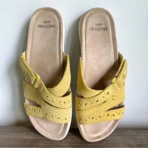 Earth Origins Shantel Women's Yellow Sandal Size 8.5 SKU#B33-108
