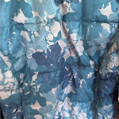 Obermeyer  women’s Leighton blue abstract ski jacket size 8