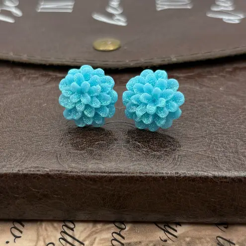 Handmade Super Sparkly Y2K Glitter Flower Stud Earrings | Vintage Cabochons