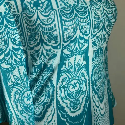 FANG Women’s Bohemian Burnout Print Fitted V