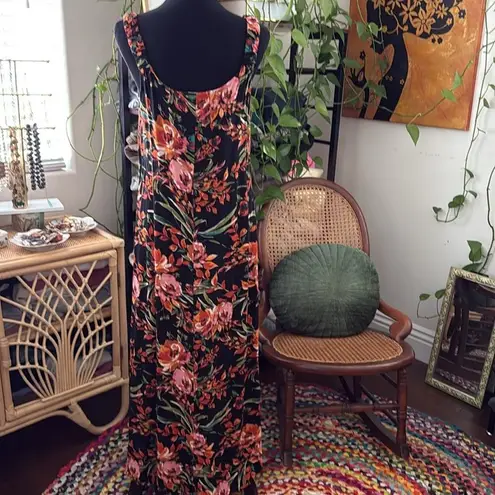 MSK Dark Floral Elastic Strap Side Slit Viscose Maxi Dress