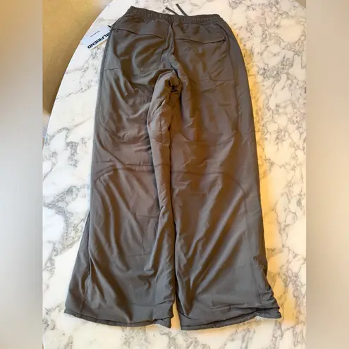 Girlfriend Collective NWT FlexTrack Reversible Wide Leg Pants Brown and Cream