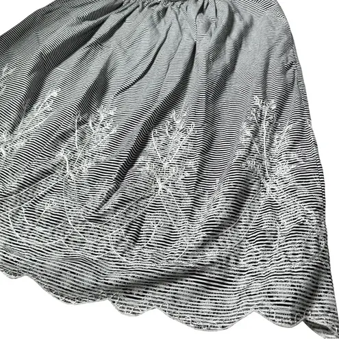 Ny Collection Black White Striped Skirt w/ Embroidered Hem | Size 6