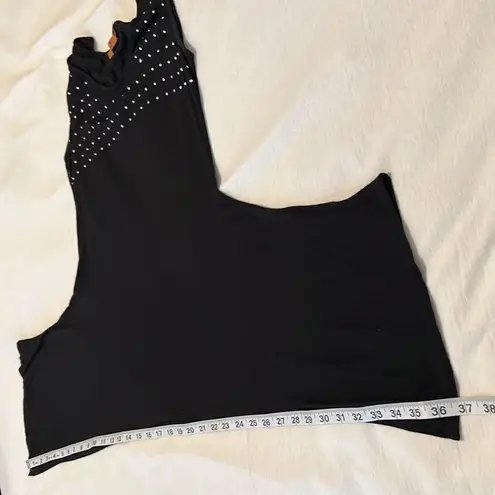 Belliniâsize SÂ black tunic with silverâembellishmentsâdrapeyâsharkâbitâhemâEUC Black