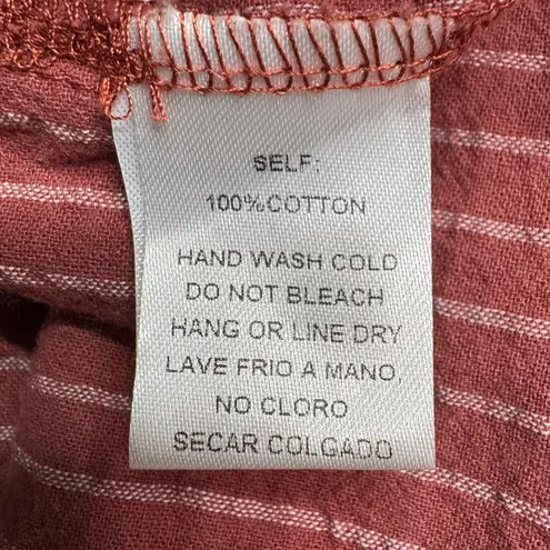 Hidden Alley Women’s Maroon & White Striped Shirt w/ Lace Up Front Shirt Medium