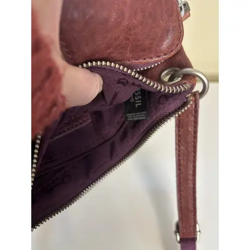 Fossil  Burgundy Crossbody Leather Small Purse Boho Classic Minimalist
