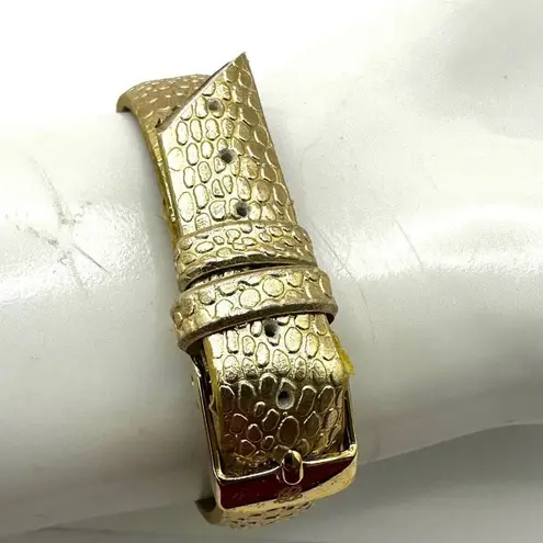 Vintage Elizabeth Taylor gold tone rhinestone watch