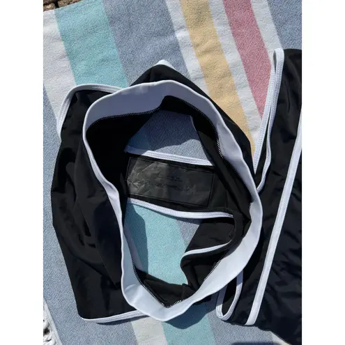 Blooming Jelly NWT, , High Neck Bikini, Black and White, Sz L