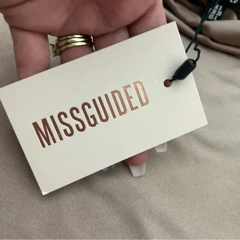 Missguided | Chocolate Seamfree Bodysuit NWT Size 4