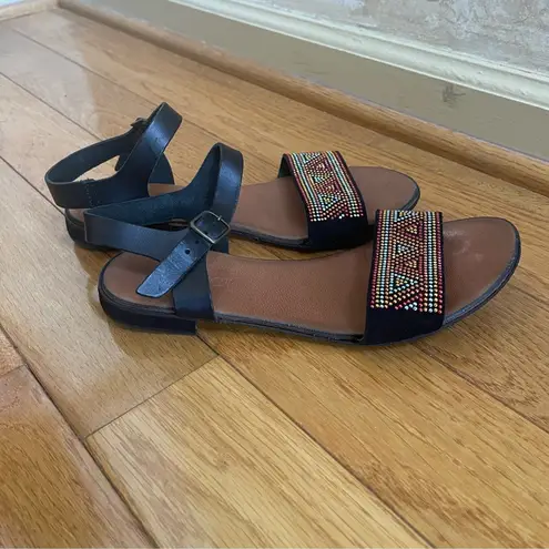 Sesto Meucci Beaded Black Flat Sandals with ankle strap made in Italy, size 7.5