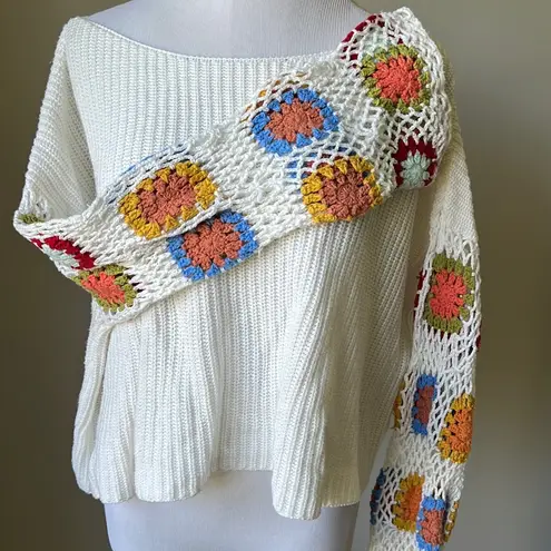 Vestique  Granny Square Crocheted Sleeve Sweater