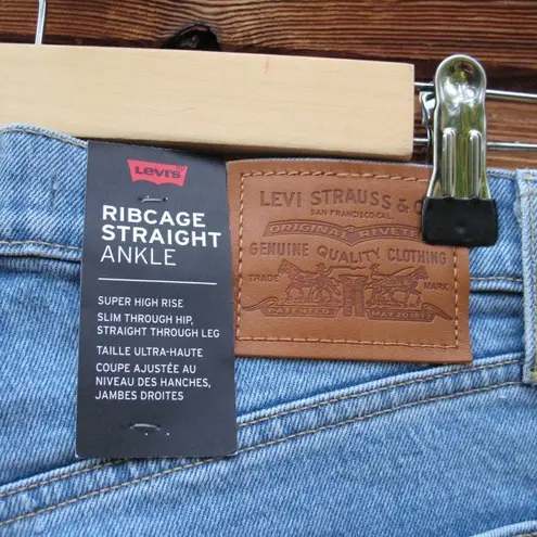 Levi's NWT   Ribcage Straight Ankle Jeans