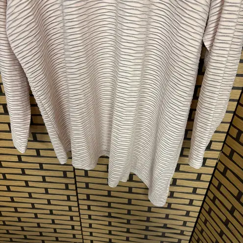 Calvin Klein Jeans Calvin Klein Pink And Silver‎ Shimmer Asymmetrical Hem Top Size 3X