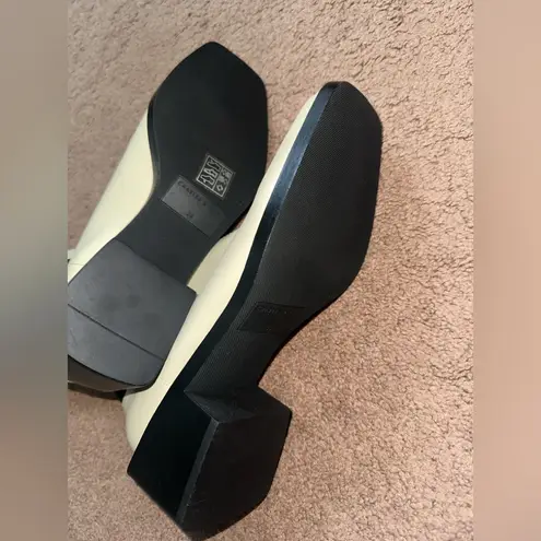 Charles and Keith  cream white faux leather heeled ankle boots. Size 38/US 8