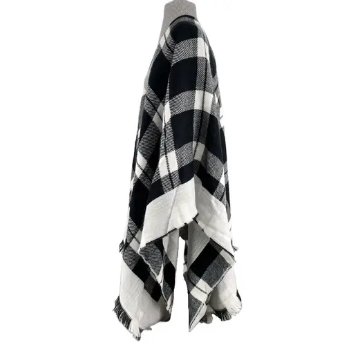 Duluth Trading Plaid Poncho Black White Blanket Shawl Buffalo Cozy Wrap One Size Size undefined