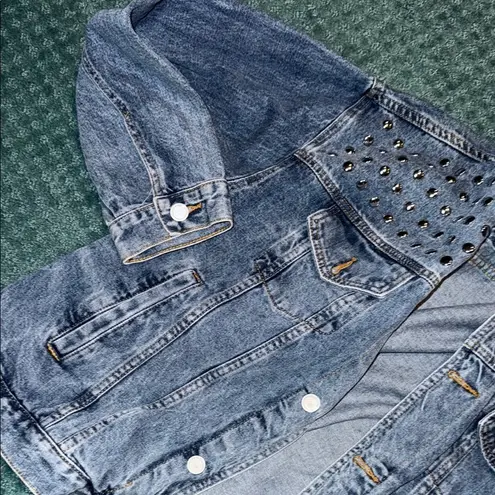 BLANK NYC  Silver and Blue Acid Wash Jean Jacket