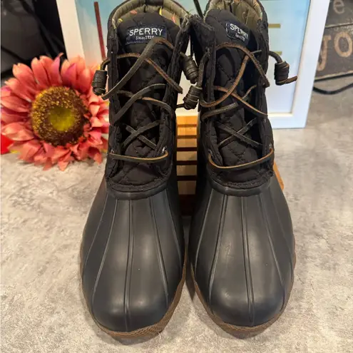Sperry  Women's Saltwater Quilted Nylon Duck Boot STS94063 Black Size 7.5