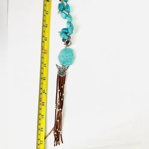 Shyanne WOMEN'S TURQUOISE COLORED BEADED PENDANT CHARM NECKLACE