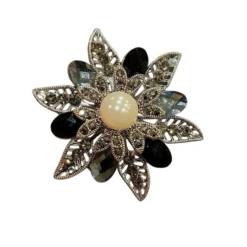 Vintage Dazzling Silver Rhinestone Faux Pearl Flower Brooch Pendant