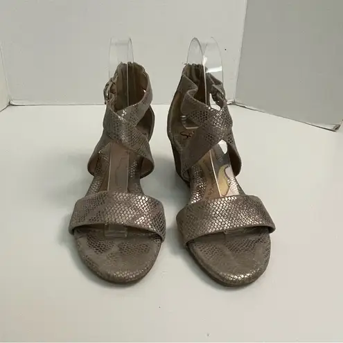 Sofft Sandals Mauldin Wedge Criss Cross Straps Reptile Comfort Pewter Gold Size 7