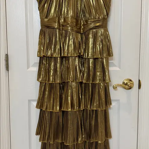 Mac Duggal NWT 30763 Gold High Neck Pleated Tiered Ruffle Metallic Gown Size 12