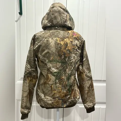 Magellan outdoors 🆕 Magellan Women's Camouflage Jacket Size S