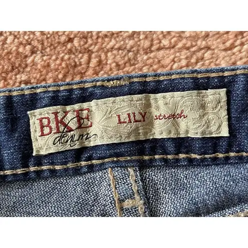 BKE Denim Lily Stretch Crop Jeans Size 28 Blue Mid Rise Flare Capri