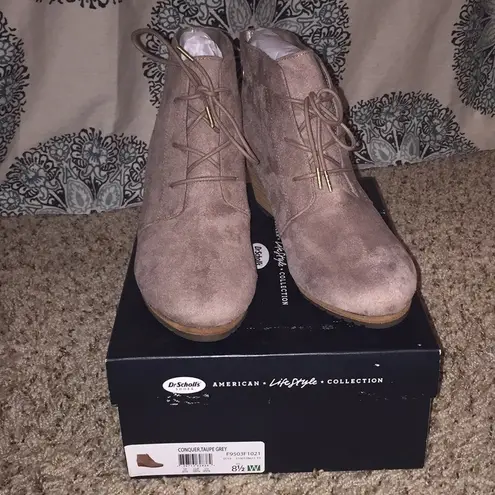 Dr. Scholls Tan Taupe Dr. Scholl’s Wedge Booties - Size 8.5 NWT