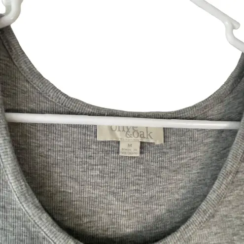 Olive & Oak Women's Size Medium Gray Ribbed Knit Above Knee Dress