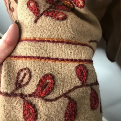 Kay Unger Vintage tan 100% wool embroidered cardigan sweater waist tie leaves - Image 7